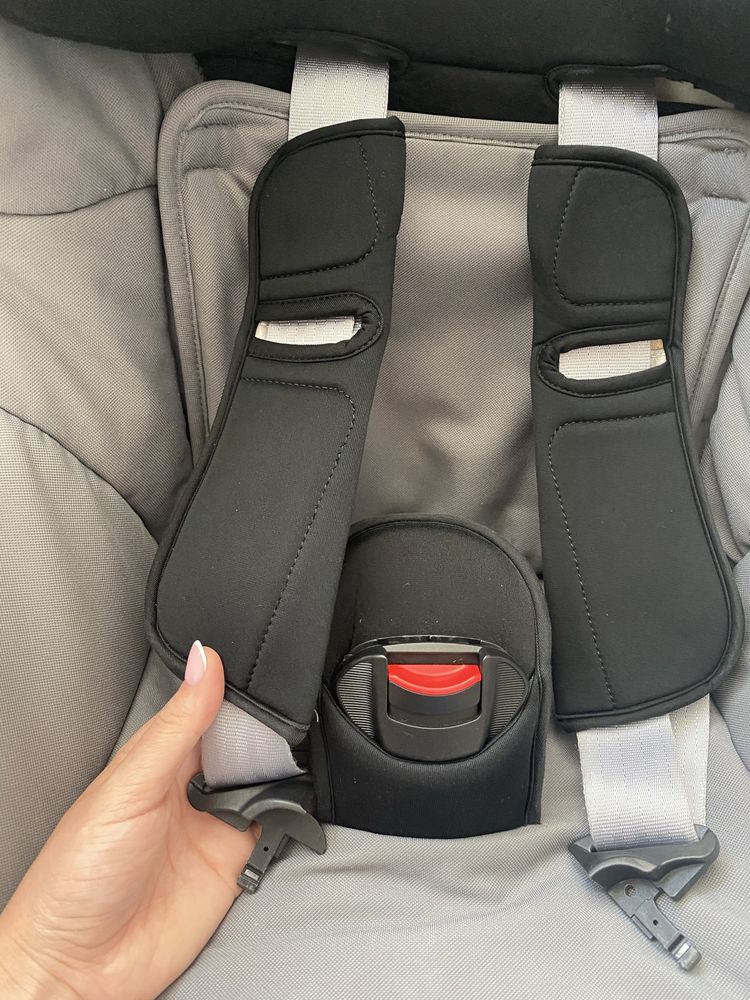 Автокрісло Britax Römer King II в ідеальному стані