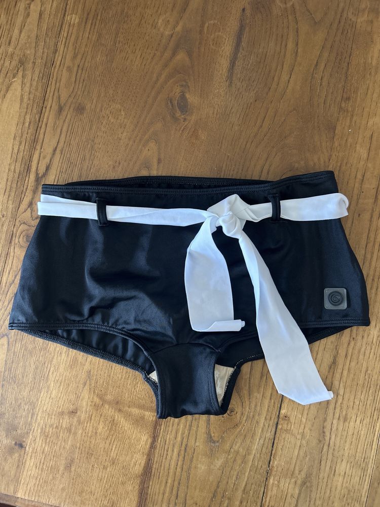 Bikini S Bond Girl Susana Gateira shorts calçoes