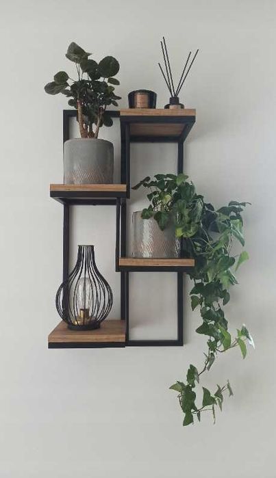Kwietnik na ścianę wiszący półka ścienna loft 4 regał