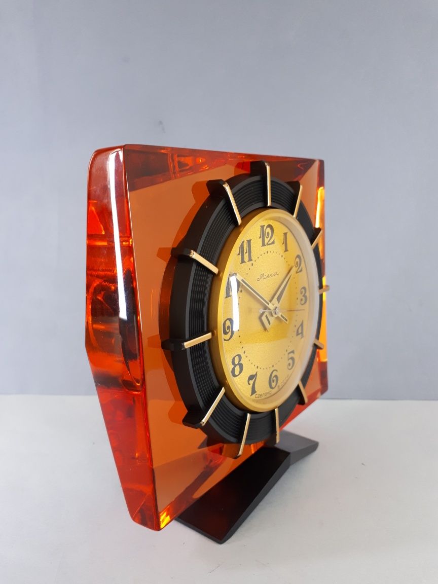 Molnia Molnija bursztynowa ZSRR PRL vintage PRL