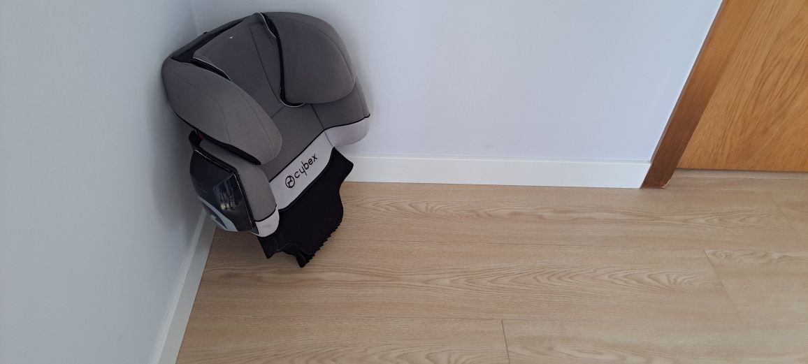 Cadeira-Auto CYBEX