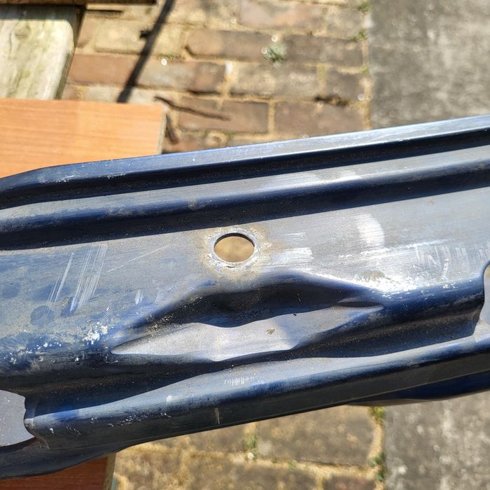 Belka wzmocnienie BMW