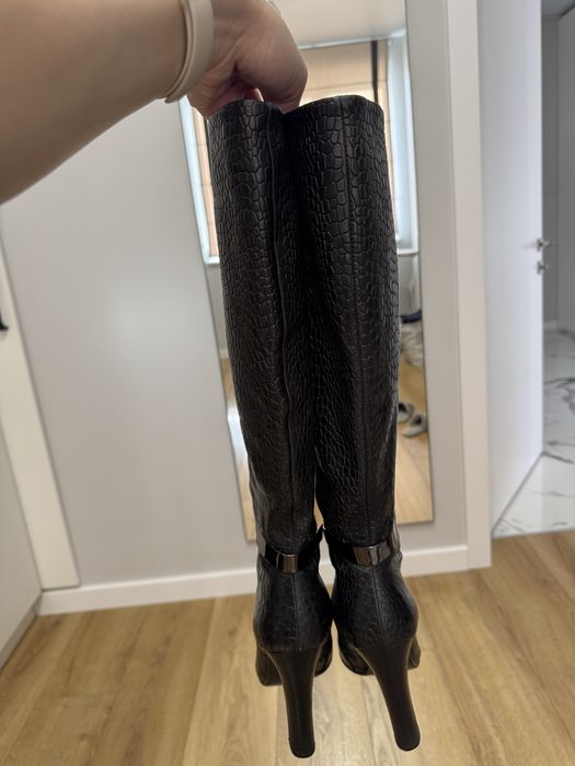 Чоботи шкіряні,крокодил 38