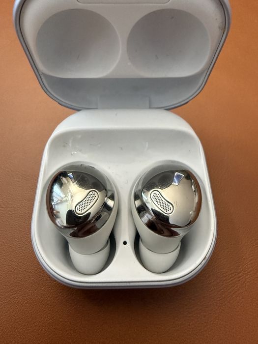 Sluchawki Samsung Galaxy Buds Pro + Etui