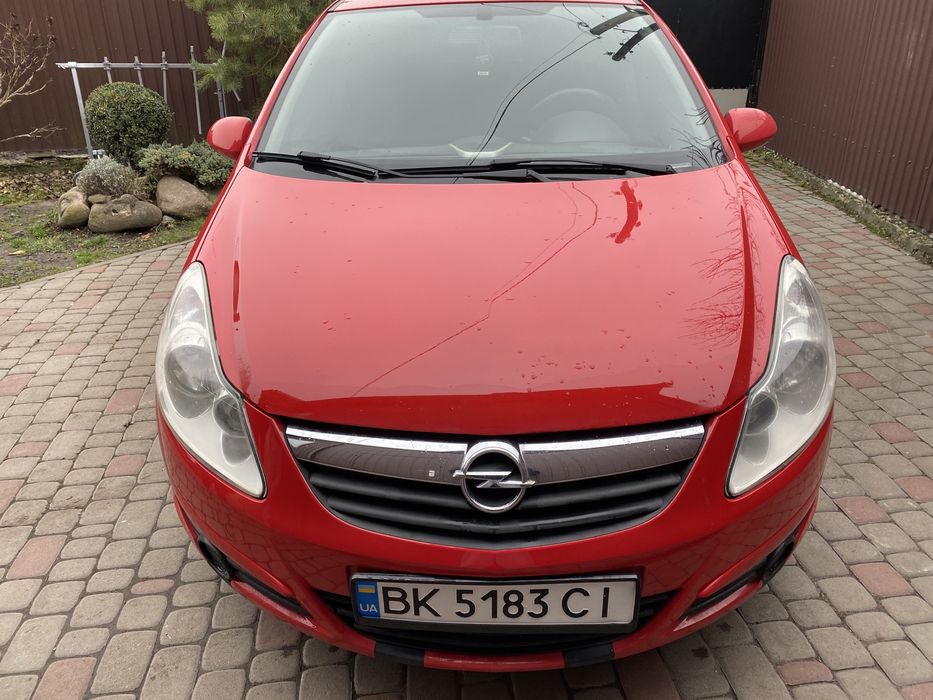 Opel corsa D  corsa d стан ідеальний нефарбована компактне авто