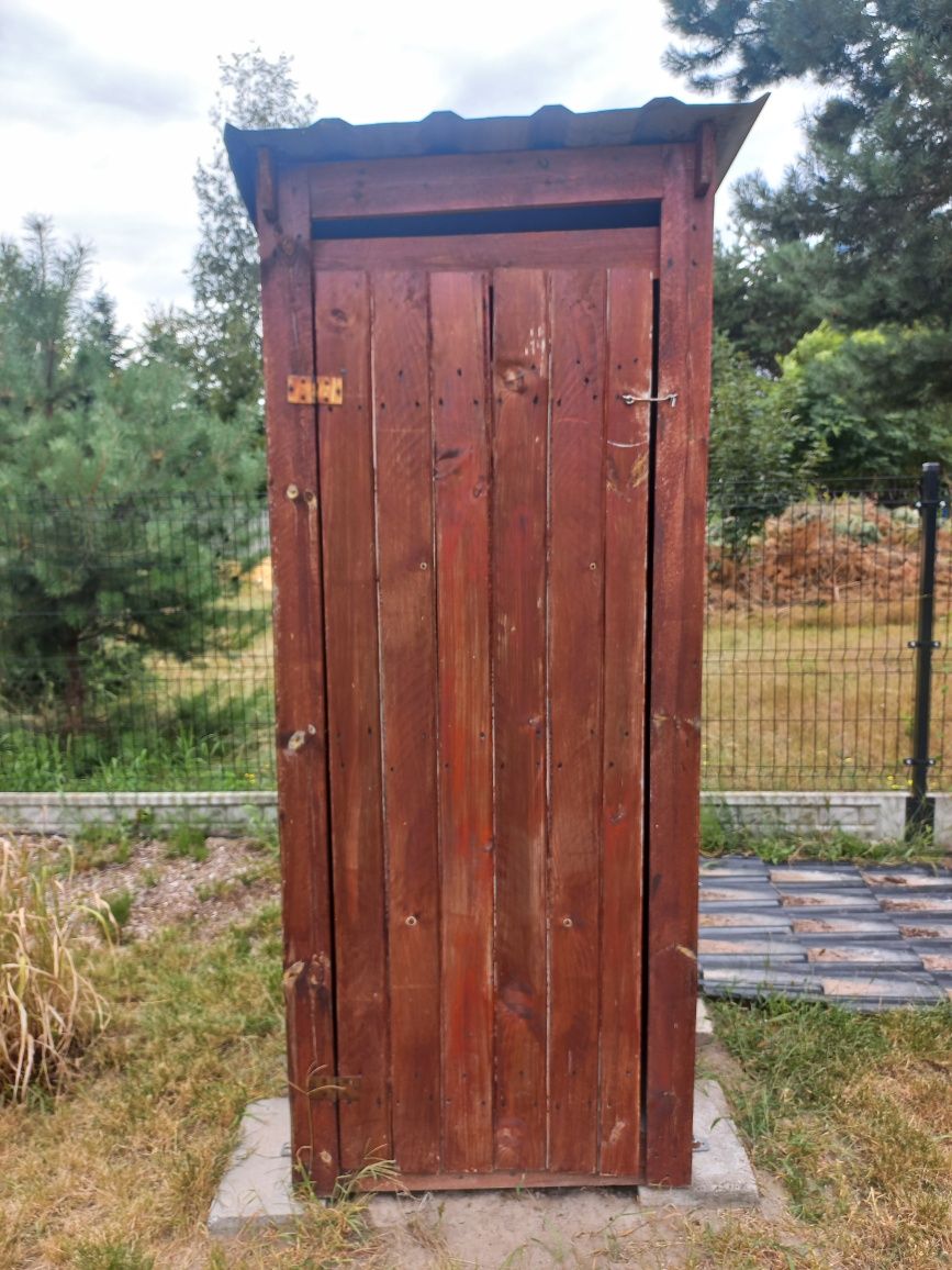 Wychodek WC toaleta budowlana