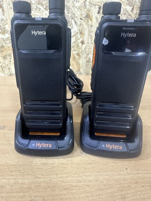 Продам рації Hytera HP750