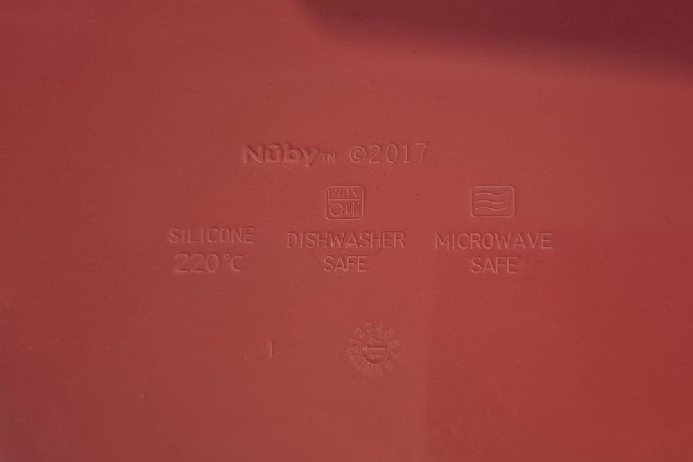 Talerzyki silikonowe Nuby