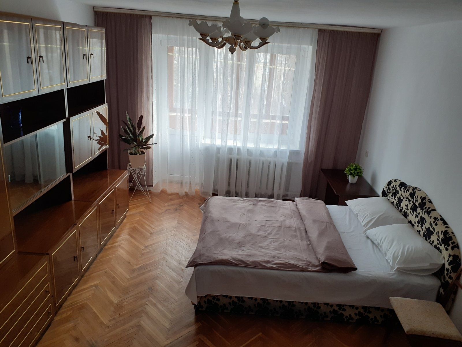 Квартира подобово, Київ,Солом'янський р-н,м.Вокзальна, ЖД вул.  Стадіон