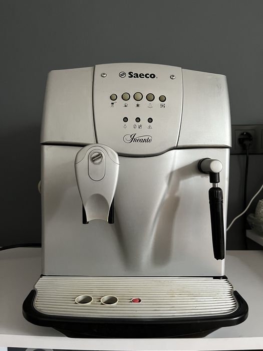 Кавомашина Saeco Incanto