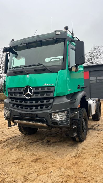 Mercedes-Benz Arocs 2046 Na Mostach 4x4 Agrotruck Lof Ciągnik Rolniczy 89.2000 Full Resor (Wiertnica Do Studni Energetyka HDS Wywrotka Duże Koła Stałe Napędy Podnośnik Koszowy Kamper) Fendt, John Deere