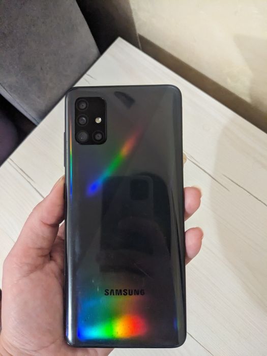 Продам телефон А51 4 на 128