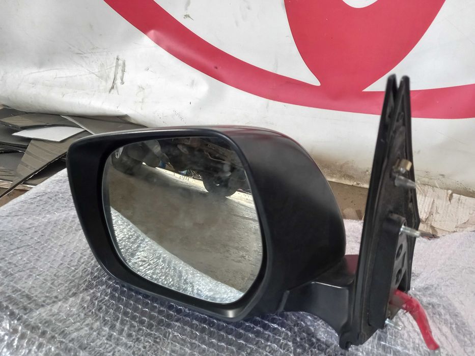 Левое зеркало Toyota Land Cruiser 200 2014 год.