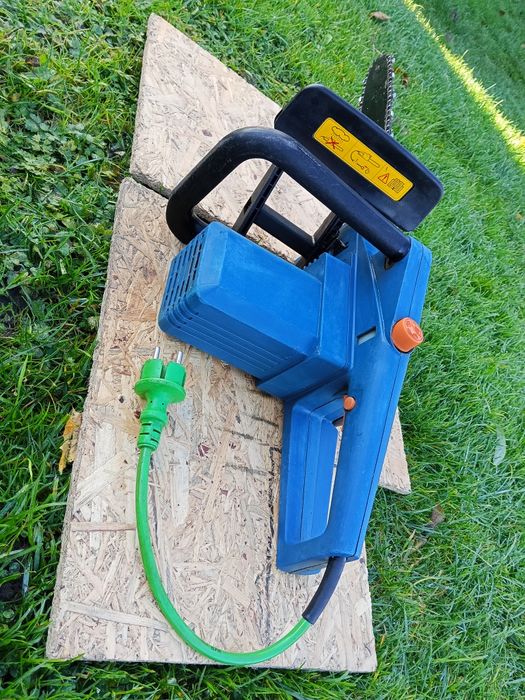 Piła łańcuchowa elektryczna