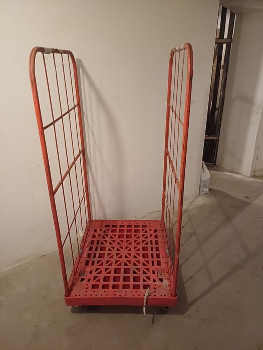 Wózek siatkowy , transportowy