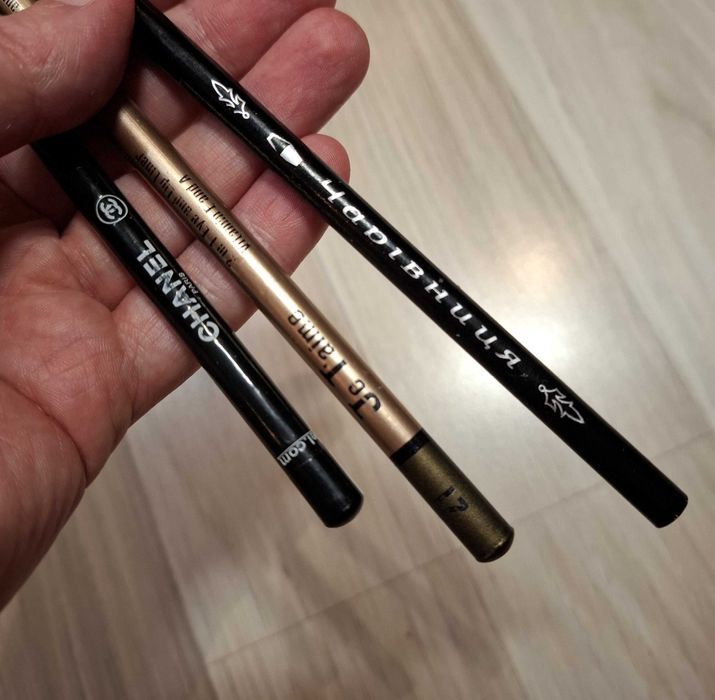 Олівець Chanel Bourjois