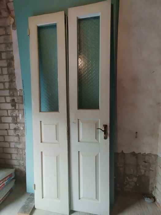 Двері міжкімнатні з сосни