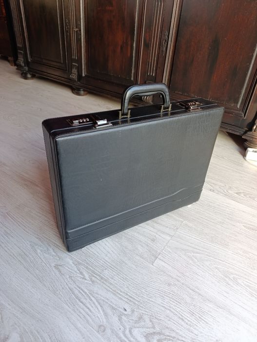 Walizka, neseser, aktówka