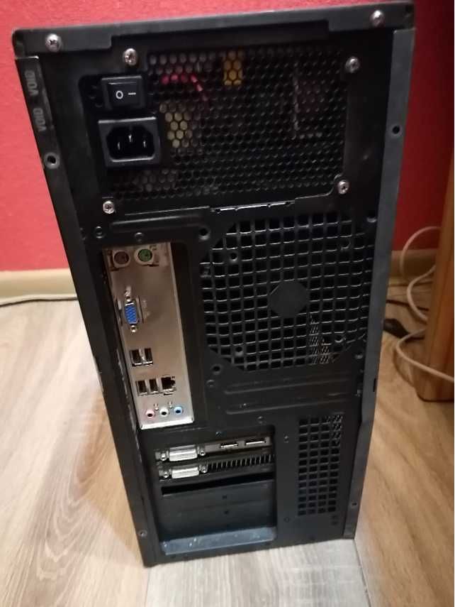 Komputer 3.6Ghz 8Gb RAM 1Tb