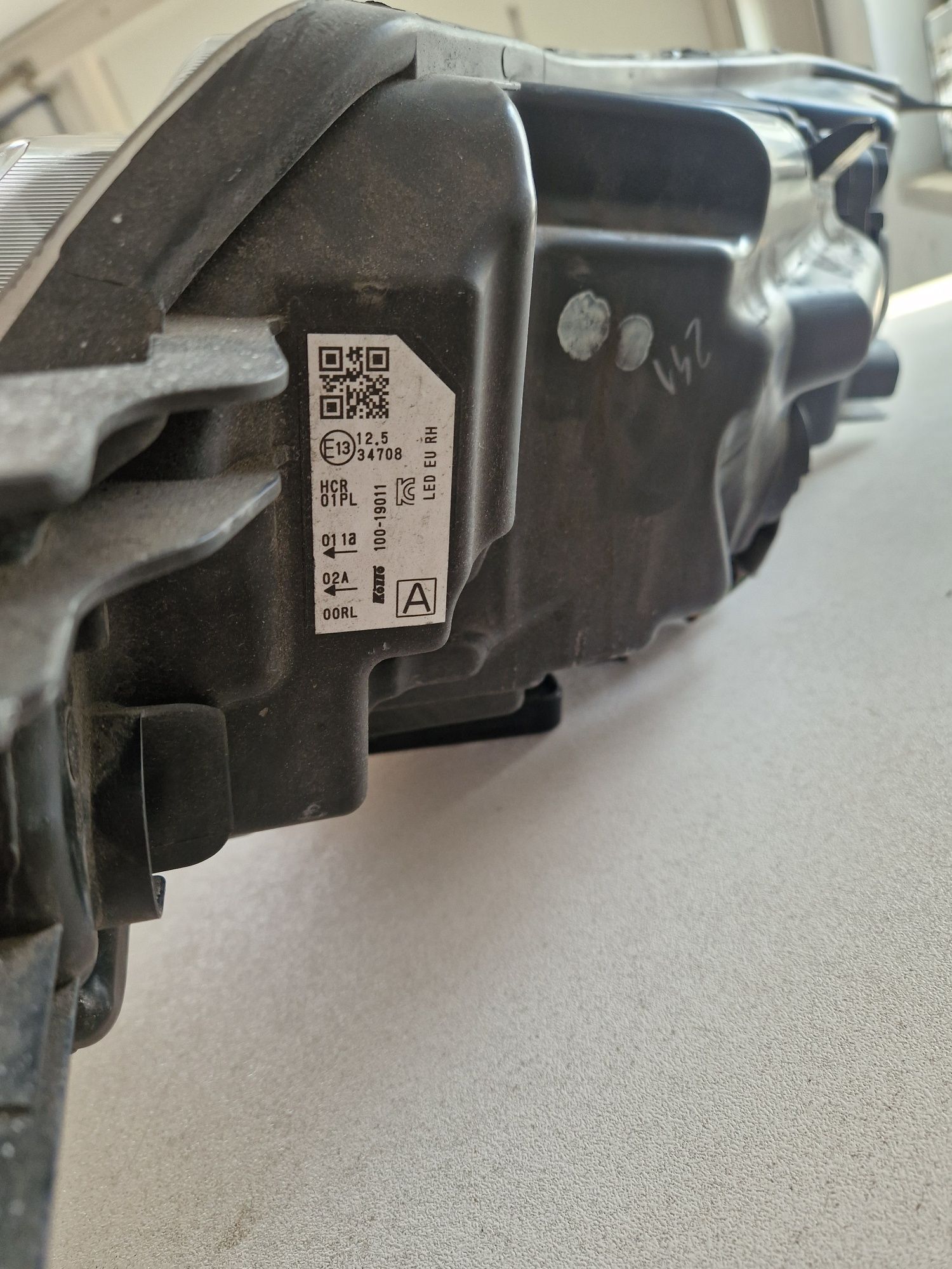 Farol dianteiro led e para choques da frente nissan qashqai 2020