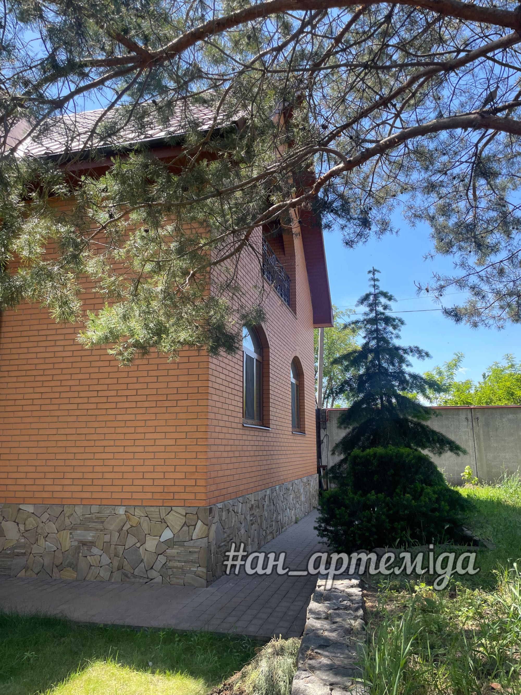Сдам под Аренду Коттедж Левый Берег, г. Днепр в 5 км от ТРЦ Караван