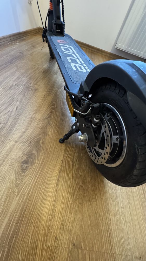 Hulajnoga elektryczna Skotero Force XR Holandia