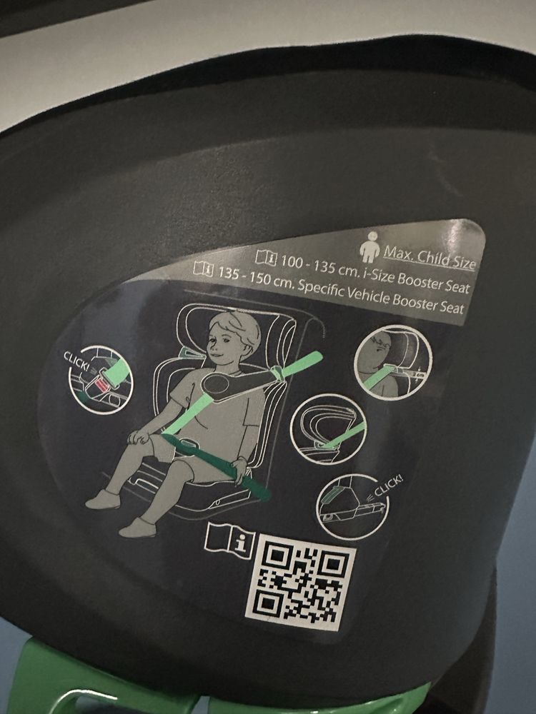 Cadeira auto Chicco I-Size com isofix