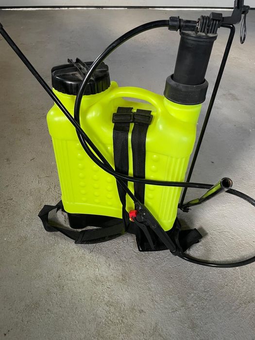 Sprzedam opryskiwacz