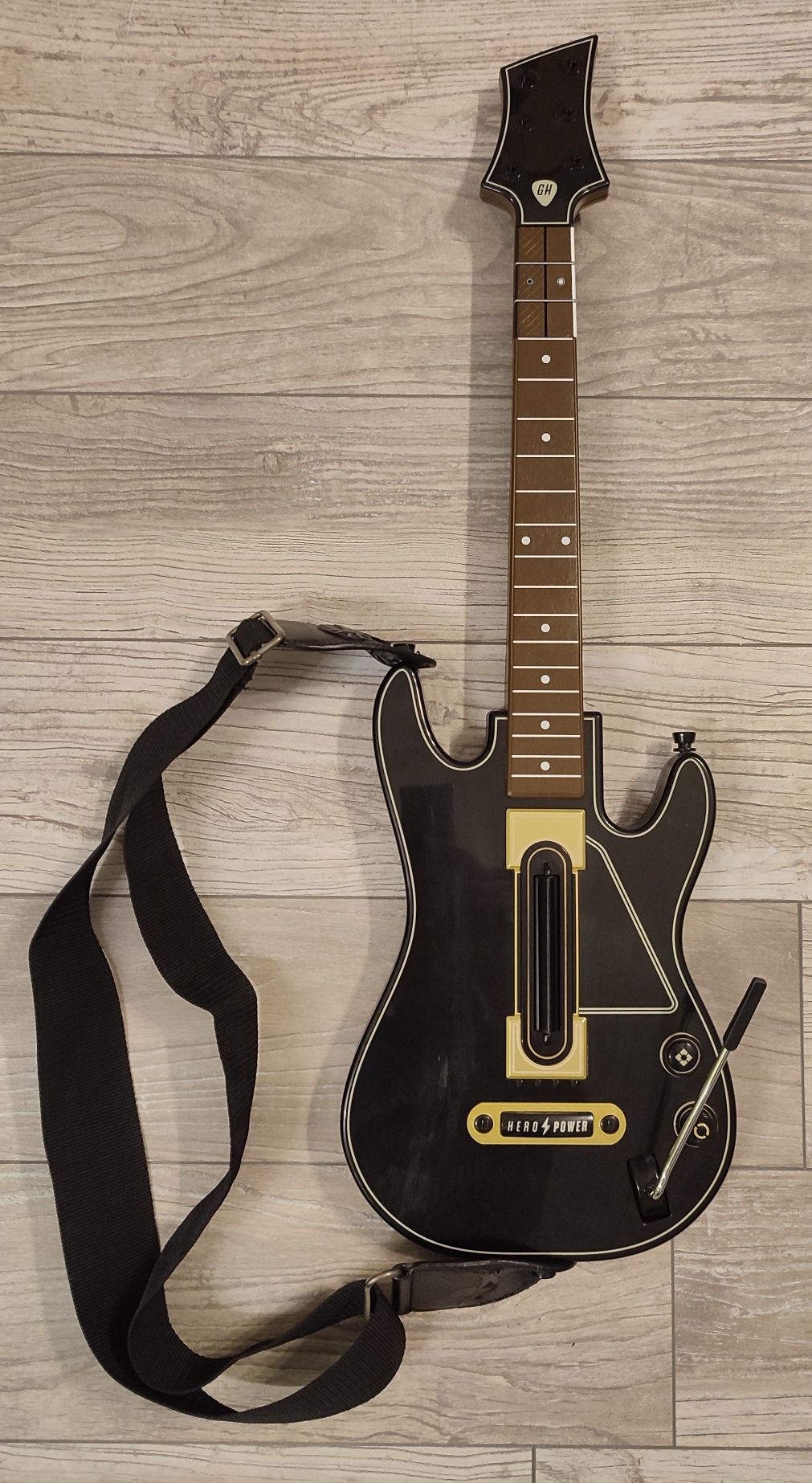 Gitara do Xbox One