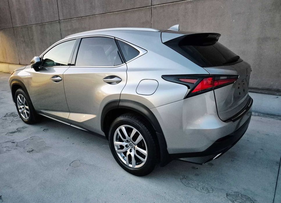 Lexus NX 300 Elegance Optimum AWD 2019 2.0