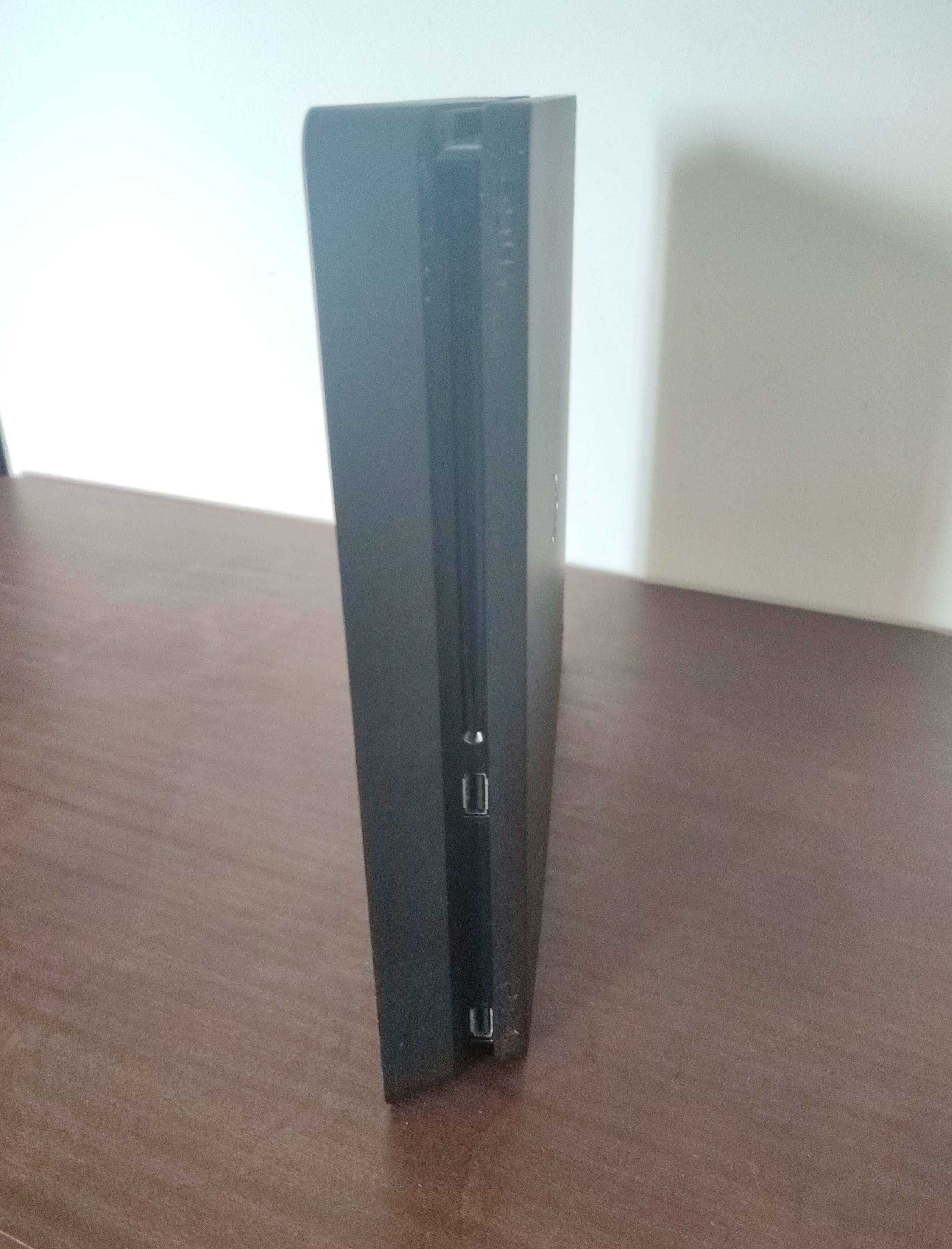 PS4 avariada, para peças