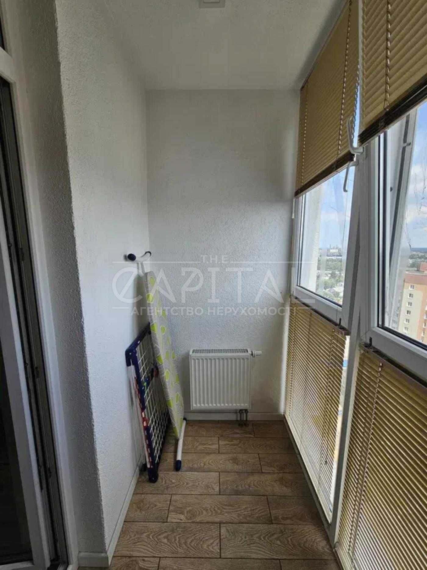 Продаж квартири, вул. Драгоманова, Дарницький р-н, Позняки