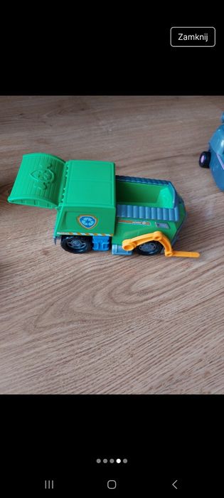 Psi patrol zestaw pieski oraz pojazdy