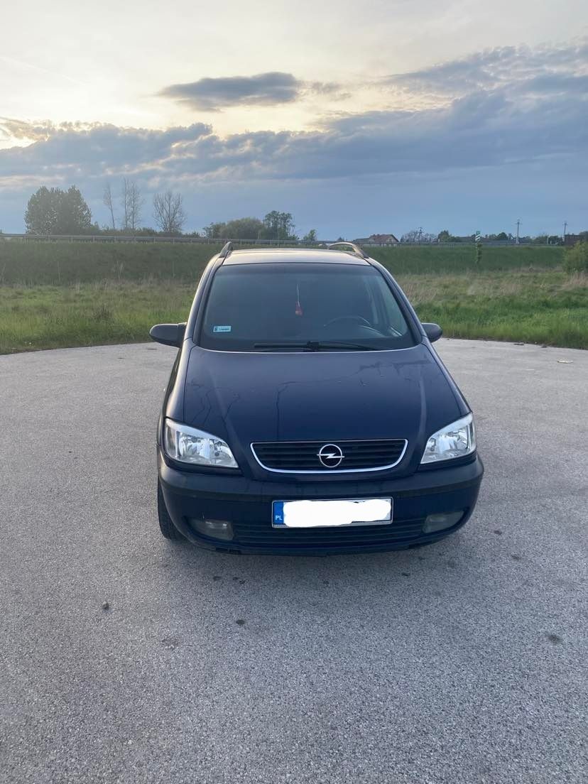 Tani,sprawny Opel Zafira!