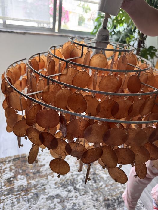 Candeeiros tecto e mesa