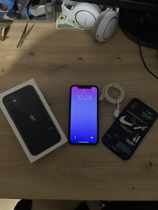 Iphone 11 czarny 84%