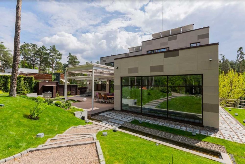 Стильний будинок 700м2 в с. Рудики, Козин Конча-Заспа