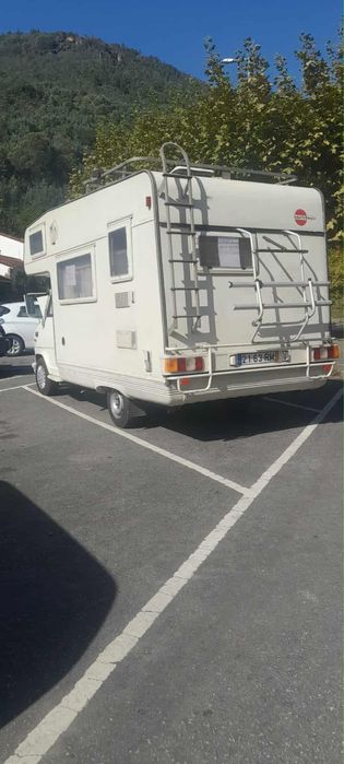 Auto-caravana -usada -ano  1990