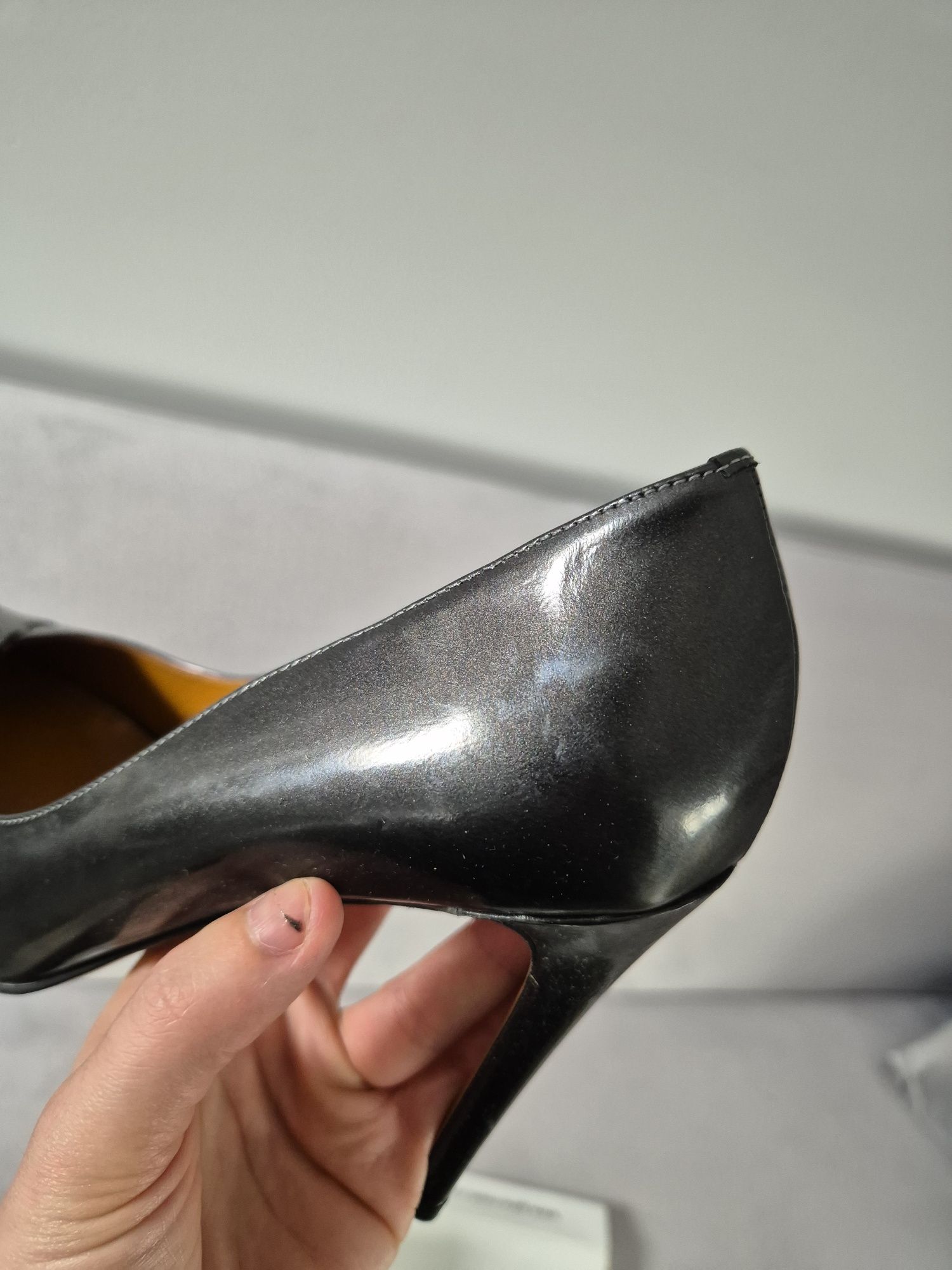 Nowe szpilki damskie buty na obcasie damskie Gino rossi 49 outlet