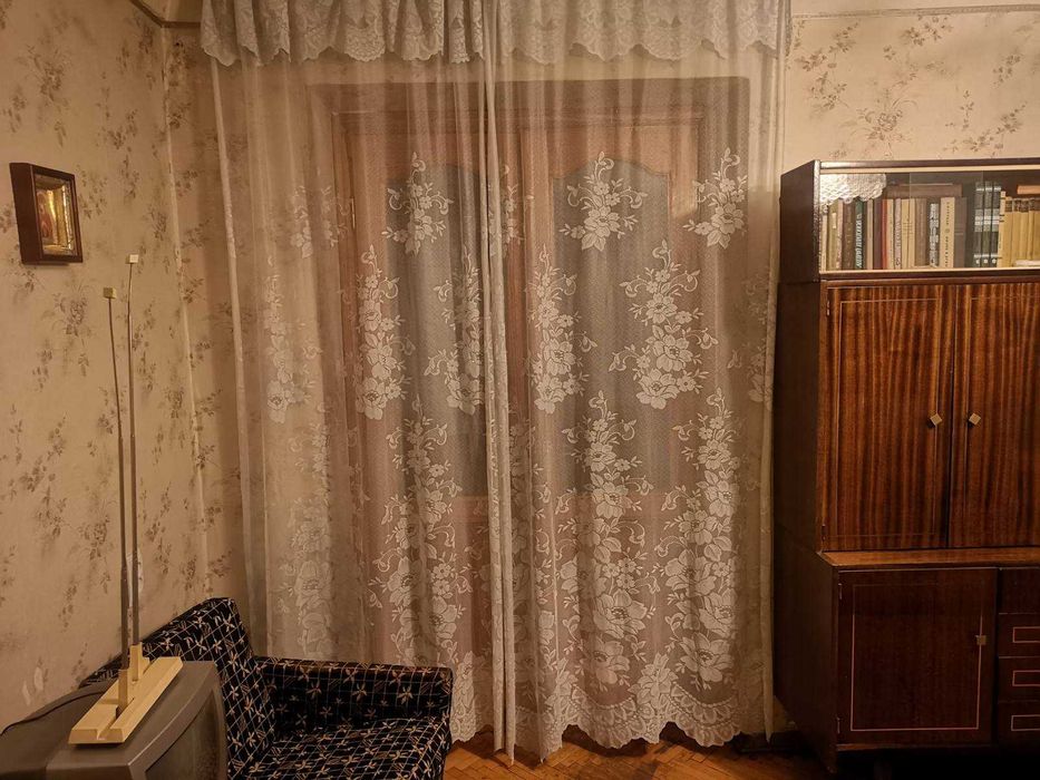 Роздільна 2 - кімнатна квартира. Воскресенський проспект 16 Б