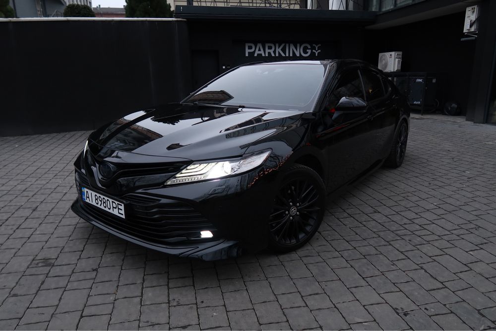 Toyota Camry 70, 2020 Гібрид Premium +