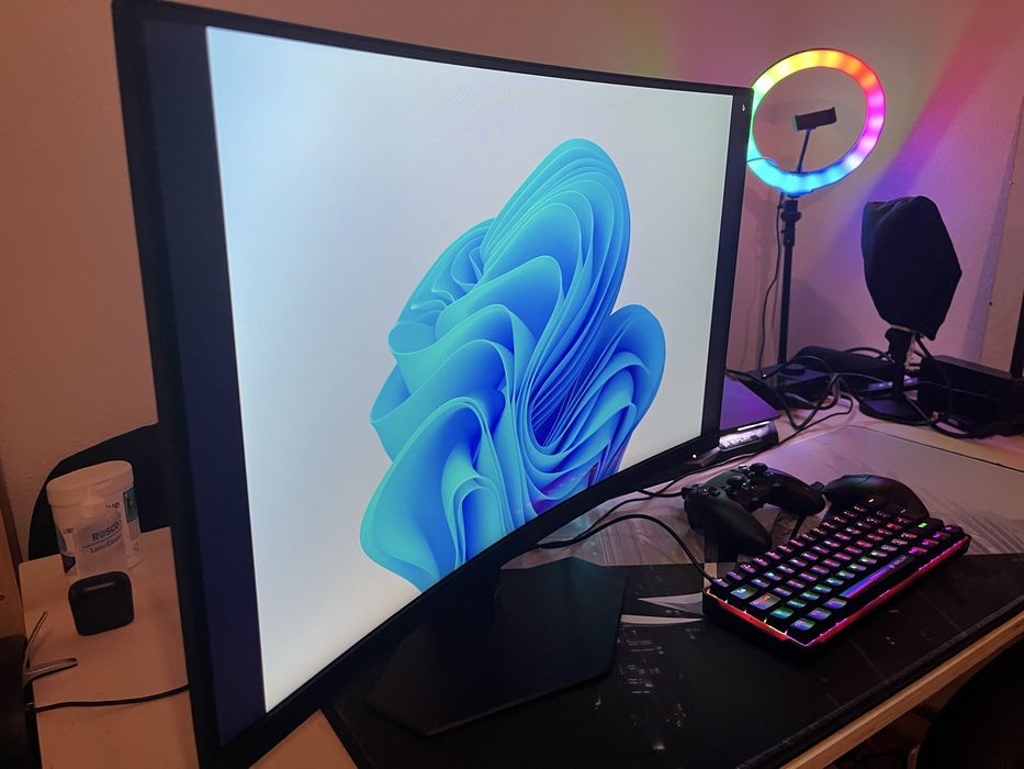 Monitor Gaming AOC C27G4ZXE