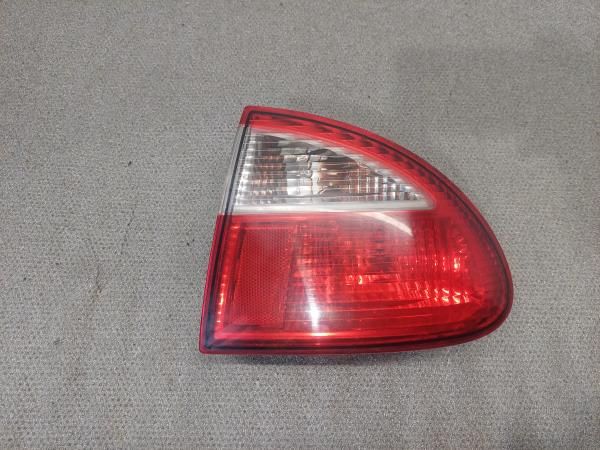 Farolim direito SEAT Leon (1M1)