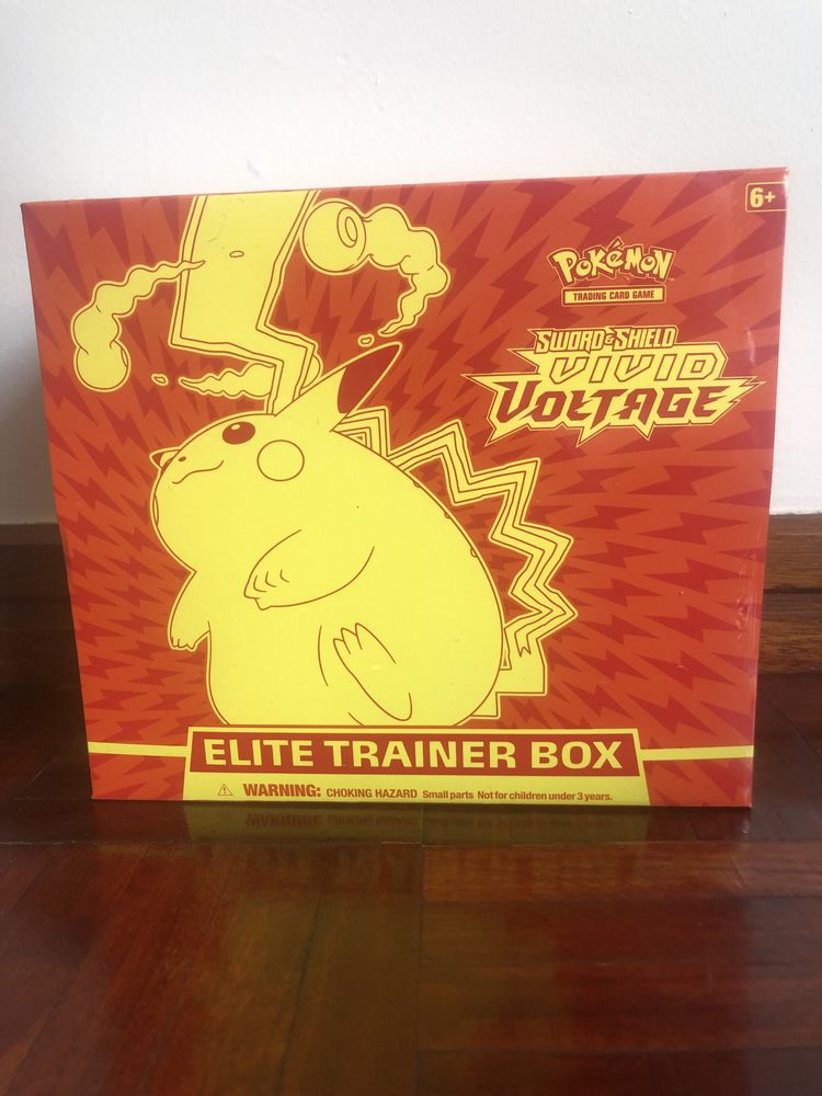 Pokemon vivid voltage elite trainer box