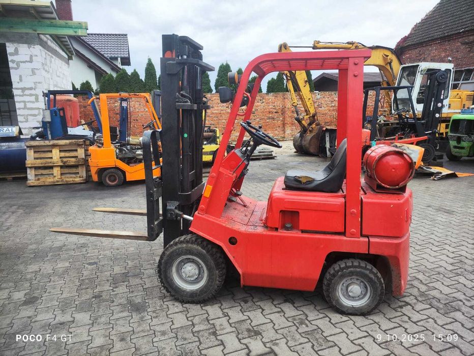 Wózek widłowy Nissan 1,5 Tony LPG Pompowane Terenowy Toyota Linde TCM