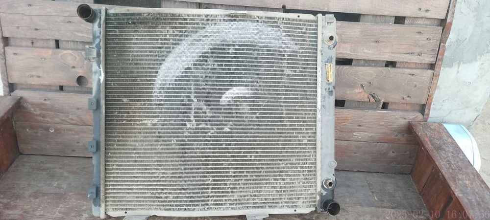Радіатор/радиатор охолодження двигуна Mercedes 202, 124, 140, 209, 211