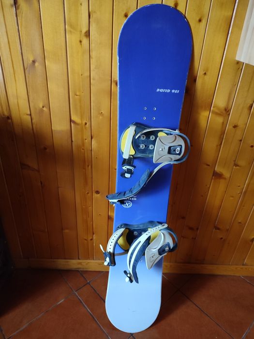 Deska snowboardowa  156 cm Helside