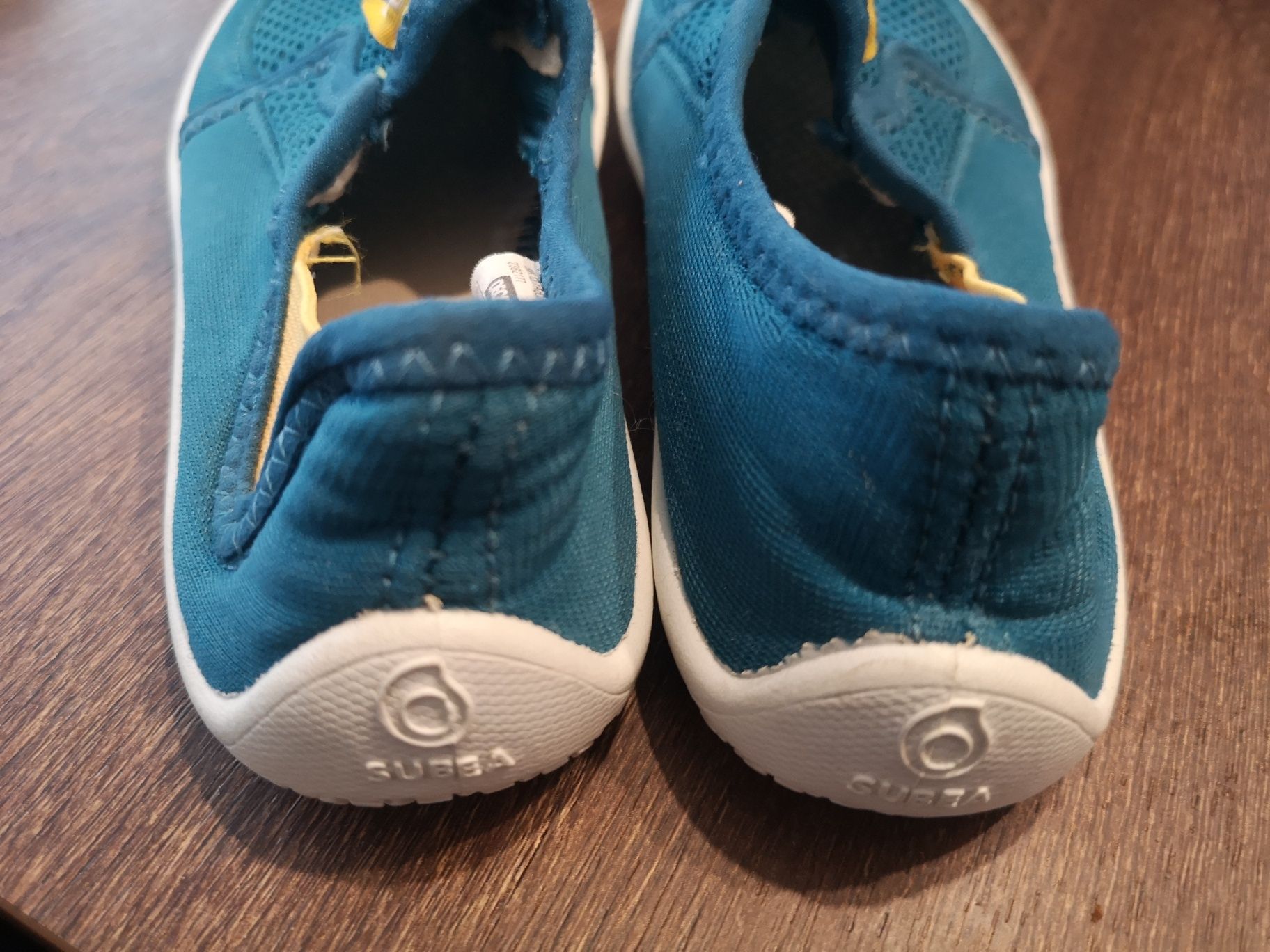 Buty do wody decathlon rozm. 30/31