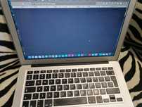 Laptop Apple Mac Book 13" Inter Core i5 1. 8 GHz Turbo boost-idealny