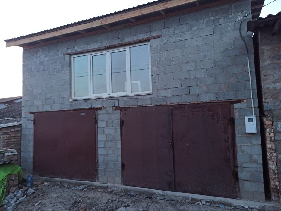 УВАГА! Капітальний гараж 110 м2.